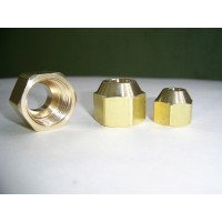 Гайка для кондиционерной трубы 3/8 М16*1,5