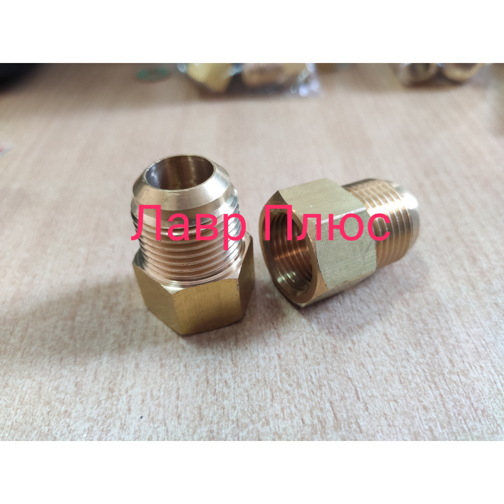 Переходник 1/2" внутренняя х 5/8" наружная